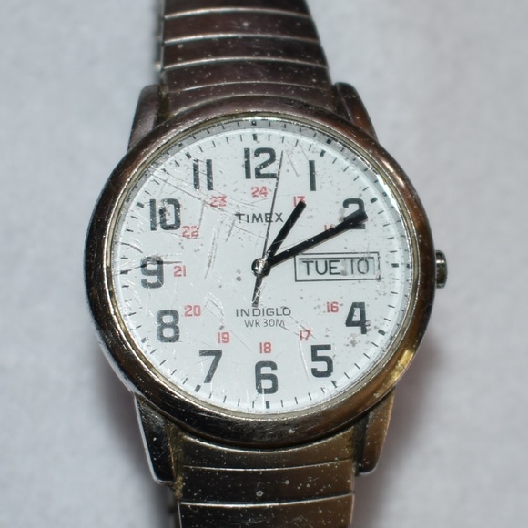 VTG SS Timex Indiglo Calendar Watch WR30 - Picture 4 of 8
